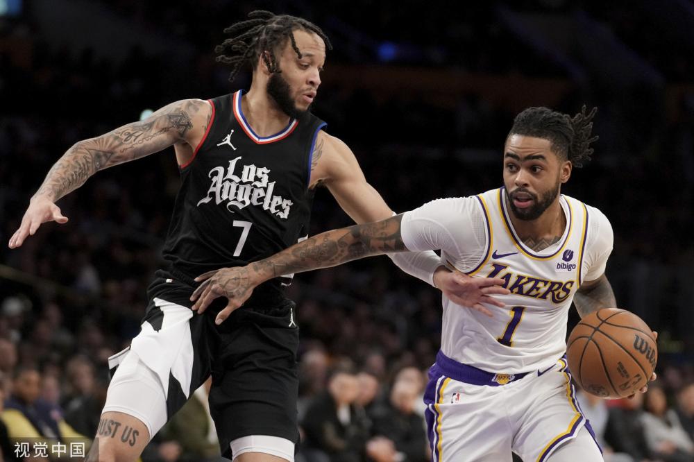 任何一方都 任何一方都