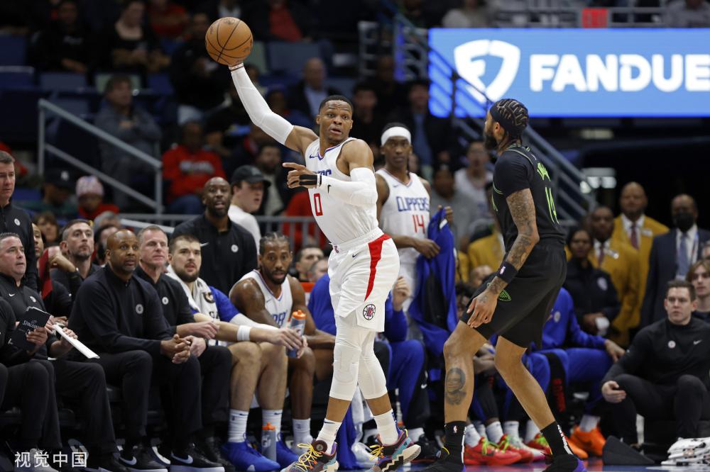 浓墨重彩的 浓墨重彩的