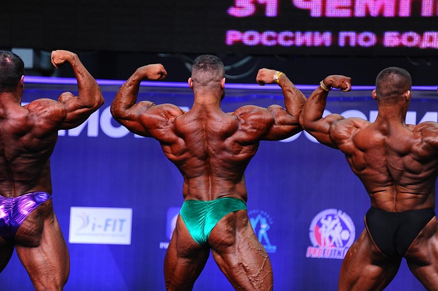 特别是在比 特别是在比