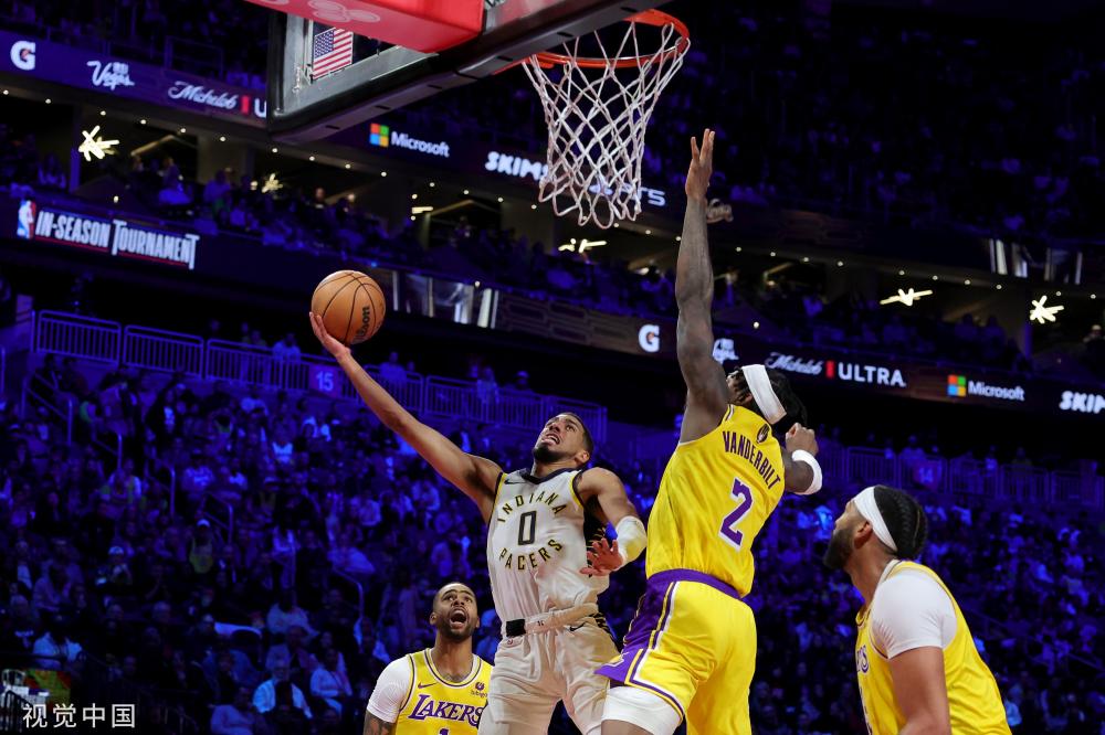 和敏锐的场 和敏锐的场